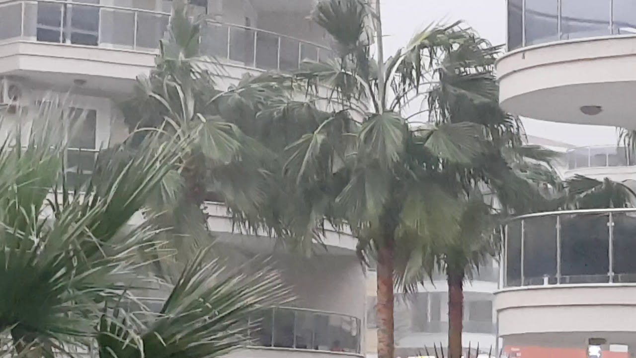 Дождь в анталии Дождь в анталии